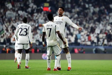 欧冠杯足球比赛直播